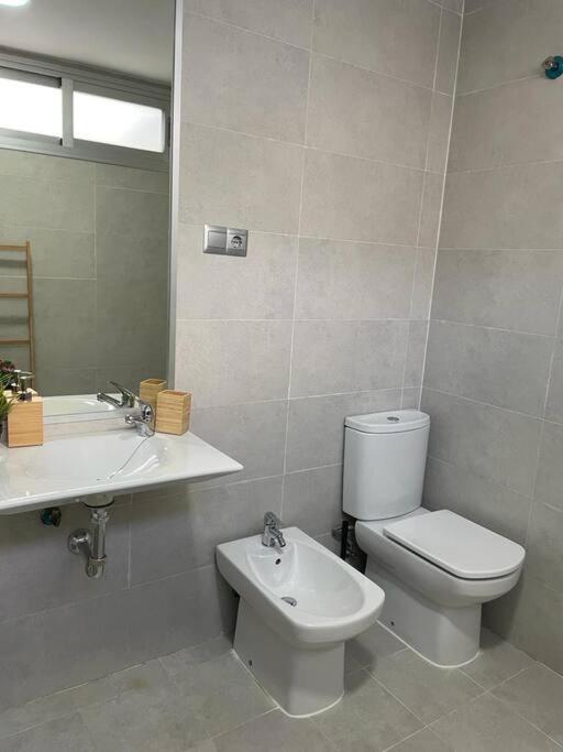Bonito Apartamento Cerca Del Centro - Trinidad مالقة المظهر الخارجي الصورة